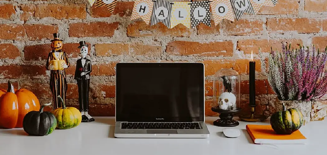 how-to-decorate-your-desk-for-halloween-6-easy-steps-2024